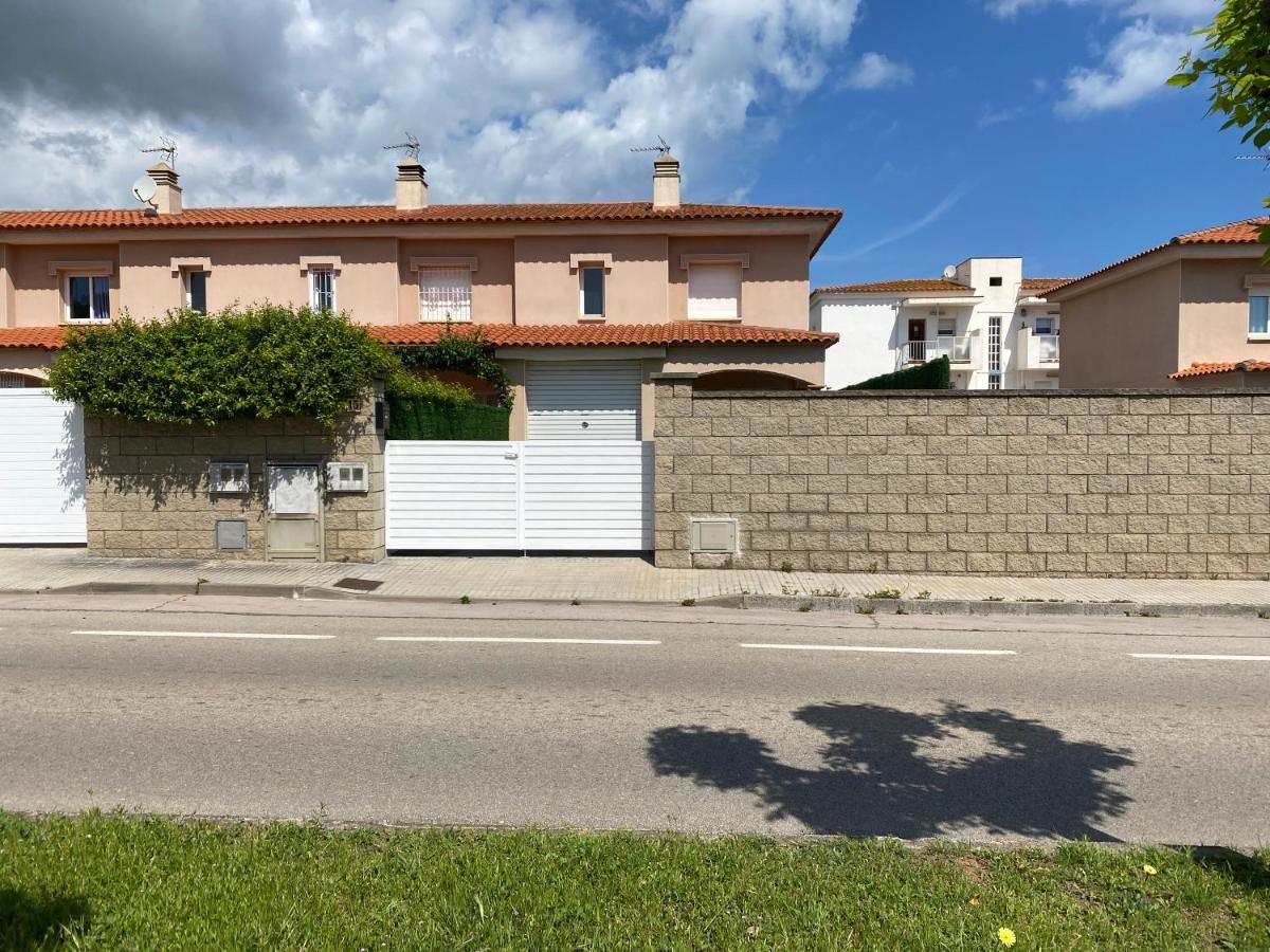 Casa A L'Escala, Piscina Comunitaria, Mallols Kültér fotó